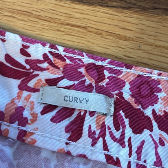 NWT Talbots Floral Bermuda Shorts Sz 10 - Picture 9 of 10